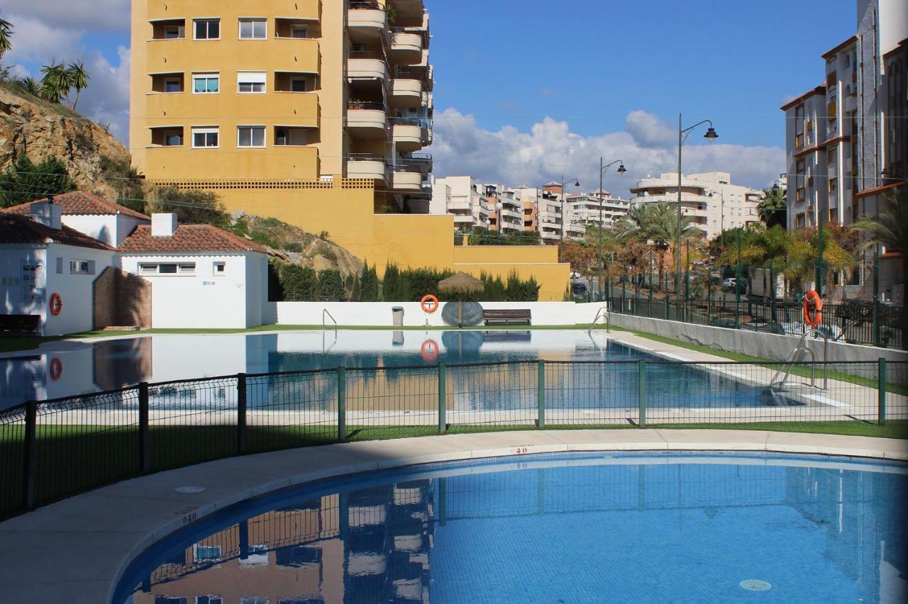 Апартаменты Puerto Blanco Эстепона Экстерьер фото
